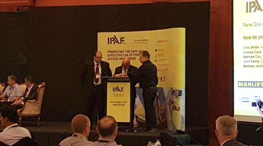 Memorandum of Understanding (MOU) signed between IPAF and the International Institute of Risk and Safety Management (IIRSM)