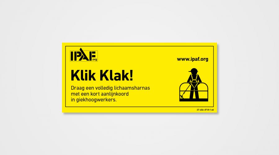 Klik Klak! Draag een volledig lichaamsharnas met een kort aanlijnkoord in giekhoogwerkers.