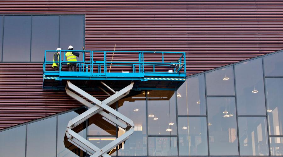 Scissor Lift_Shutterstock