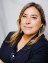 Ainara Greno Headshot for website staff page